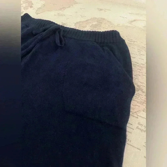 MJ. WATSON Cashmere Jogger - NAVY Size Large - Picture 2 of 15